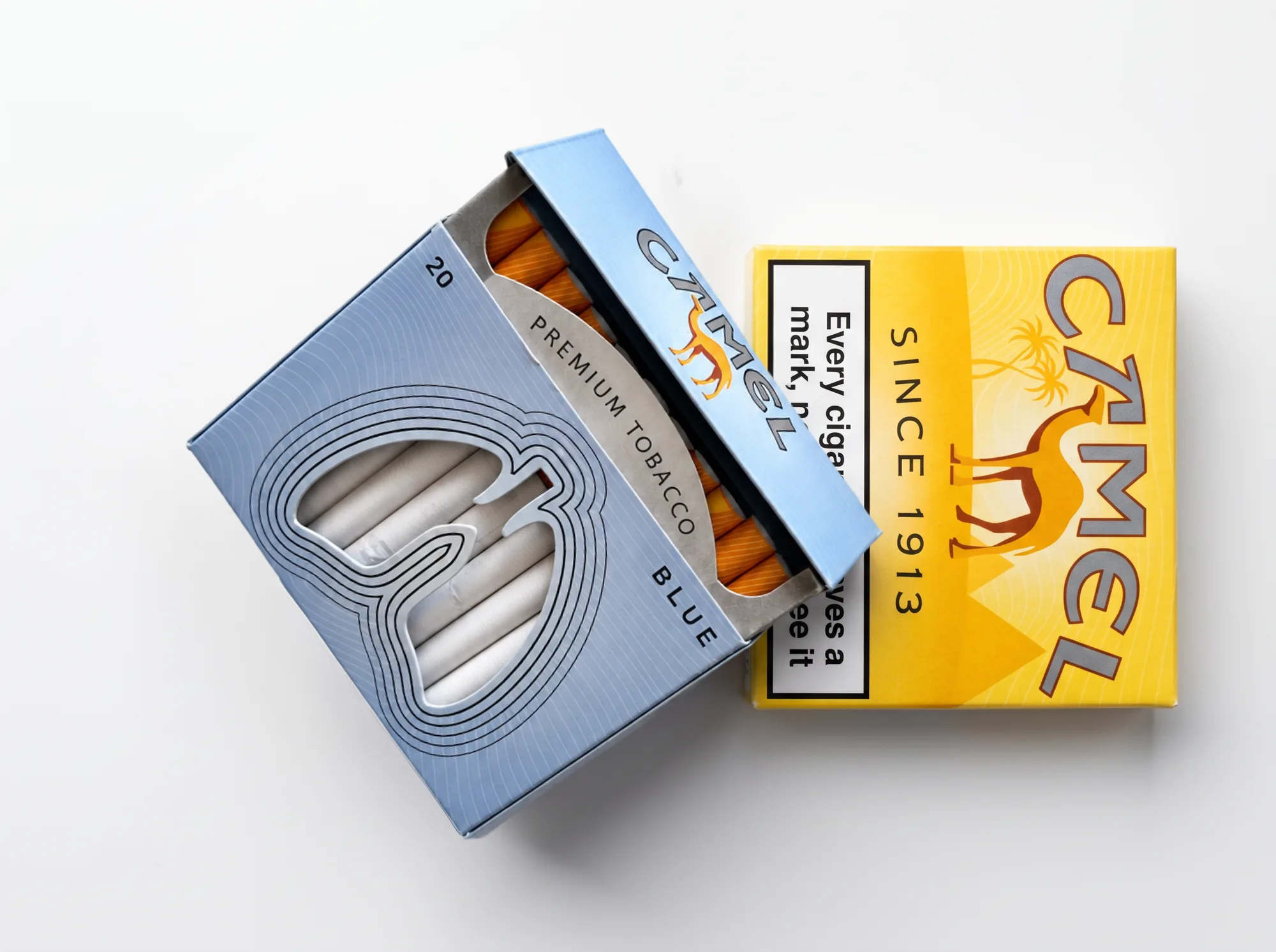 The Blue pack open beside the Yellow one, the lungs still white.